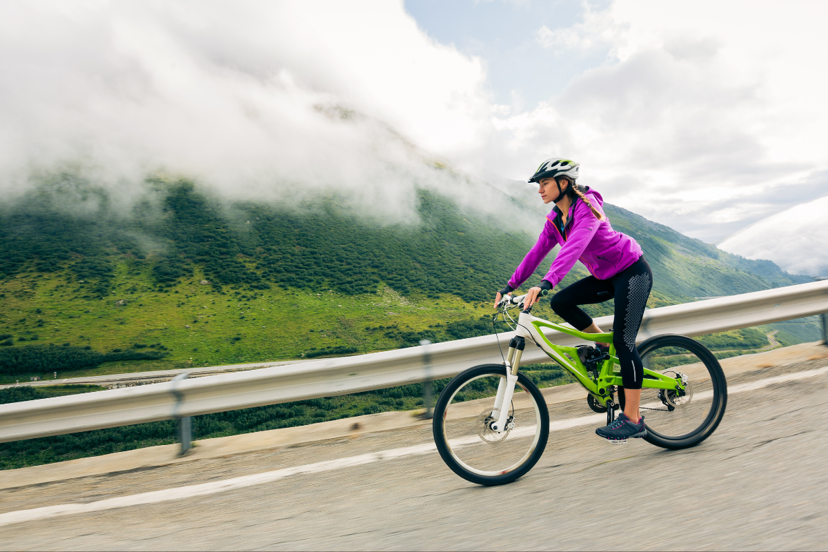 How Cycling Can Affect Pelvic Floor Function in Female Athletes